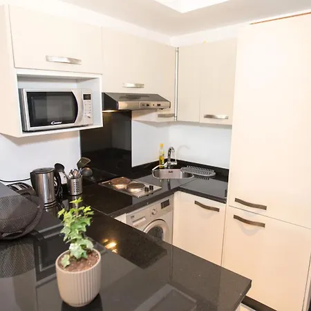 Appartement Chic En Plein Gauthier Casablanca Exterior photo