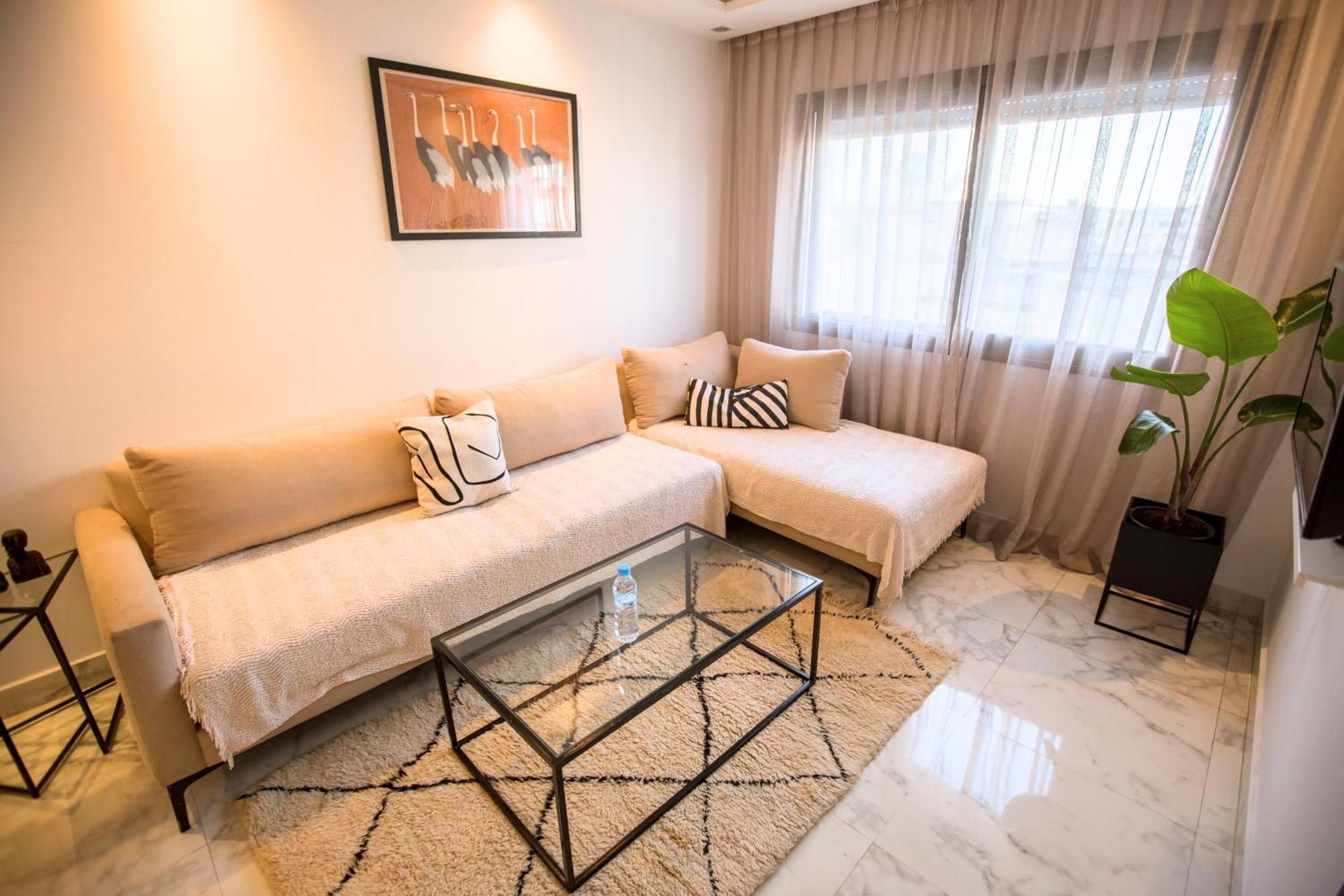 Appartement Chic En Plein Gauthier Casablanca